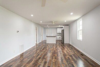 1125 Georgia St, Waycross, GA 31503 - photo 5