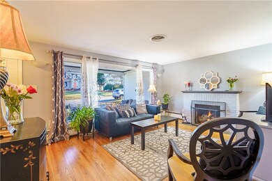 33 Meadow View Dr, Cranston, RI 02920 - photo 7