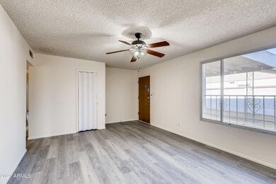 07 Living Room