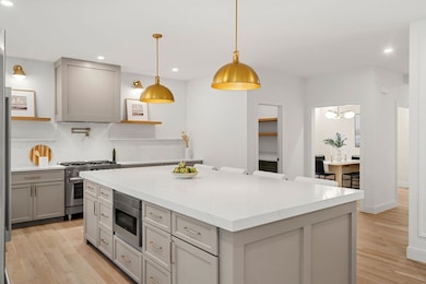 28 Martin Rd, Reading, MA 01867 - photo 4