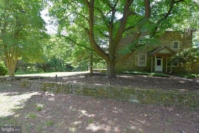 4942 Cold Spring Creamery Rd unit R, Doylestown, PA 18902 - photo 3