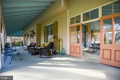 1005 Cloverlea Rd, Towson, MD 21204 - photo 2