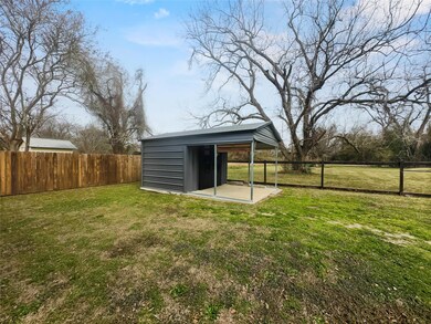 2695 County Road 769b, Brazoria, TX 77422 - photo 5