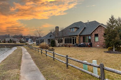 Houseback-1