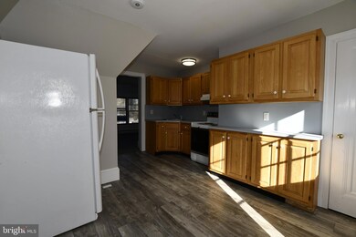 407 N Main St unit B, 2ND FLOOR, Doylestown, PA 18901 - photo 3