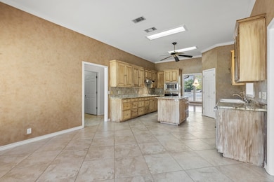 4601 Green Tree Blvd, Midland, TX 79707 - photo 7