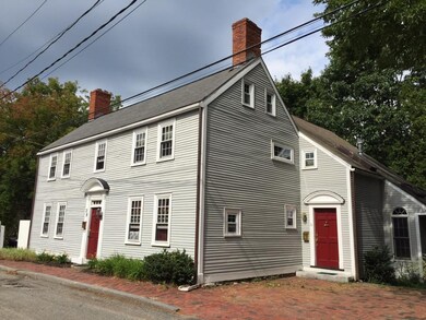31 Sudbury St, Portsmouth, NH 03801 - photo 2