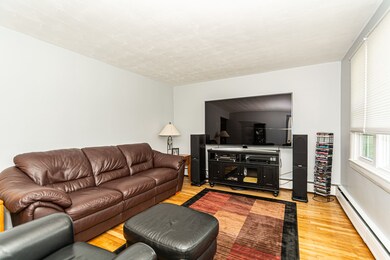 17 Greenlay St, Nashua, NH 03063 - photo 7