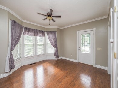 501 E. Jefferson St-105