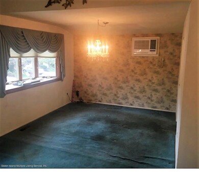 203 Bishop St, Staten Island, NY 10306 - photo 2