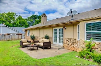 Enjoy summer barbeques and spacious backyard
