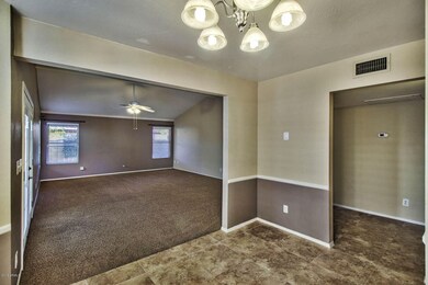 Dining_Area_1