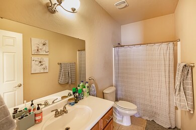 211 Burnage Ln, Alamogordo, NM 88310 - photo 6