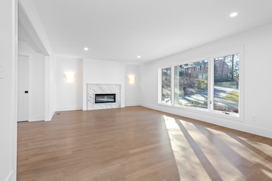 19 Laurel Hill Ln, Winchester, MA 01890 - photo 5