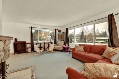 Brant Living Room
