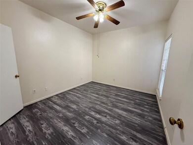 2626 Holly Hall St unit 1211, Houston, TX 77054 - photo 7