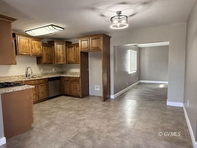 1548 S Montierth Ln, Safford, AZ 85546 - photo 3