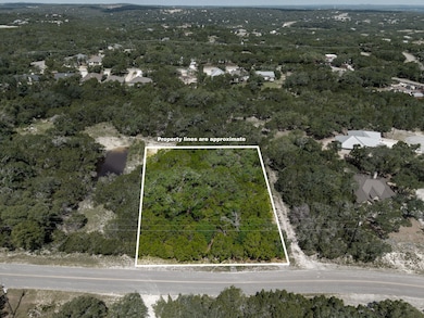 581 Gallagher Dr, Canyon Lake, TX 78133 - photo 2