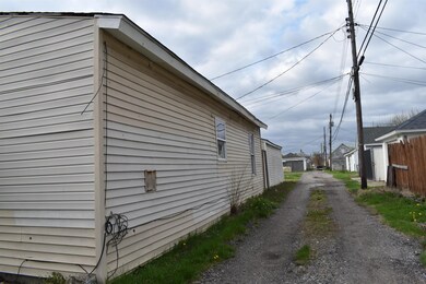 1815 Huron St, South Bend, IN 46619 - photo 2