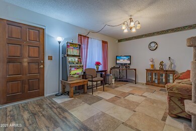 3434 E Enid Ave (6 of 31)
