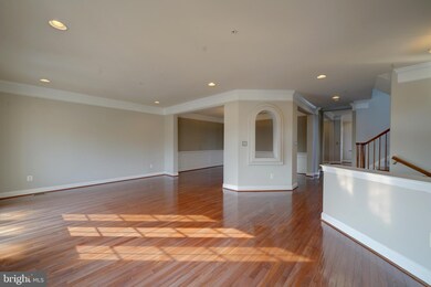 8707 Lake Edge Dr, Laurel, MD 20723 - photo 7