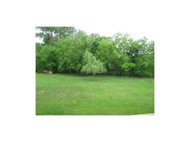 20879 S Skyview Ln, Spring Hill, KS 66083 - photo 2