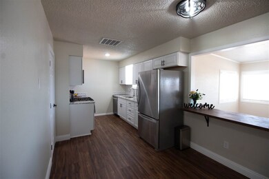 2102 Abbott Ave, Alamogordo, NM 88310 - photo 7