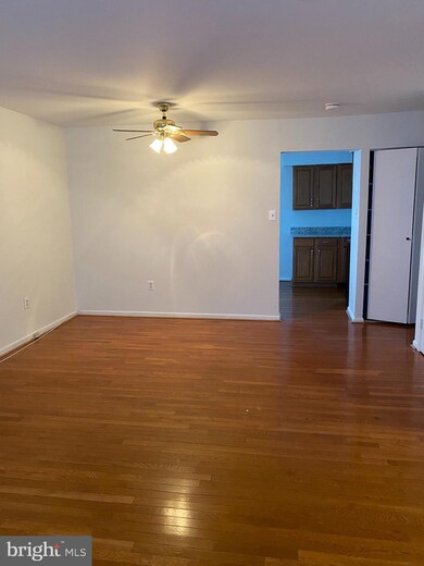 11713 Summer Oak Dr, Germantown, MD 20874 - photo 3