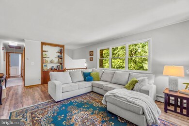 4423 Klee Ct, Sykesville, MD 21784 - photo 6