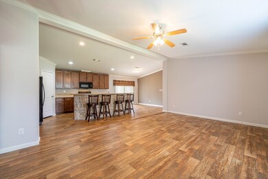 1004 Hackberry St, San Marcos, TX 78666 - photo 5