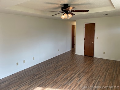 116 5th St, Coleman, OK 73432 - photo 5