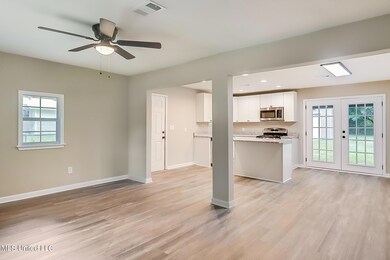 13108 Michael St, Biloxi, MS 39532 - photo 3