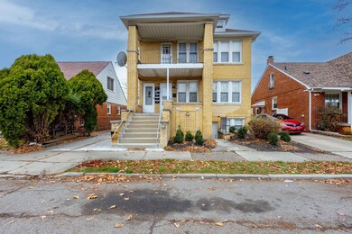 2-web-or-mls-MiddlesexStreetUnit2_6225 -