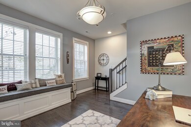 928 Slaters Ln, Alexandria, VA 22314 - photo 7