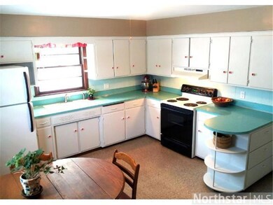 Spacious kitchen with dining area...tons of cabine