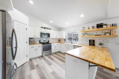 808 Ada Ct, Nampa, ID 83686 - photo 6