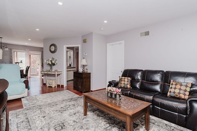 447 Stafford Rd unit B1, Tiverton, RI 02878 - photo 3