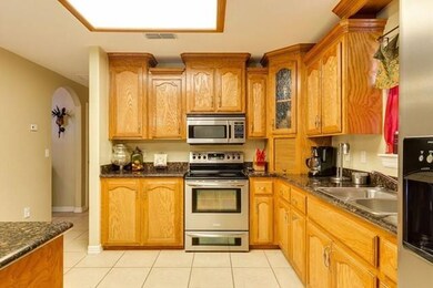 904 E Diaz Cir, Pharr, TX 78577 - photo 6