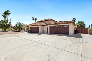 6257 E Camelot Dr-3
