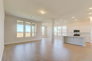 10310 Cactus Hills, San Antonio, TX 78254 - photo 7