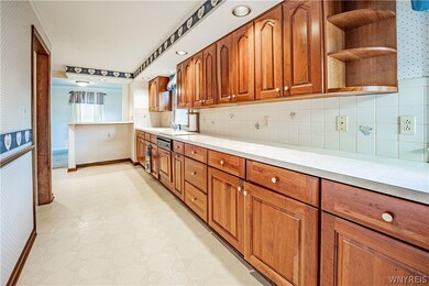 227 Taber Place, North Tonawanda, NY 14120 - photo 6