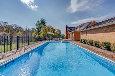 450 Holyfield Lane (56)