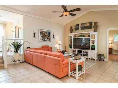 Dining Room. Open plan offers lush tropical settin