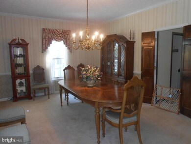 23103 Piney Wood Cir, California, MD 20619 - photo 4