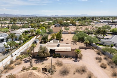 6021 N Mockingbird Ln, Paradise Valley, AZ 85253 - photo 4