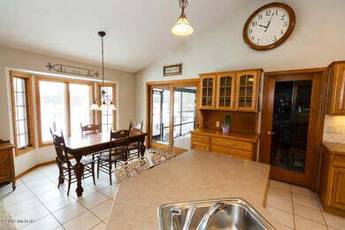 Home-3