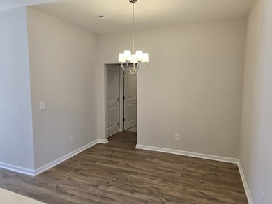 5143 Pace Park Cir, Columbia, TN 38401 - photo 6