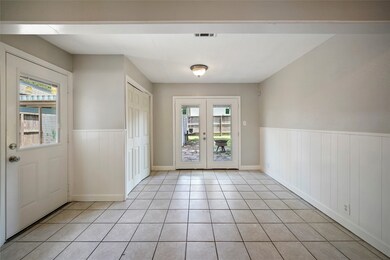1902 Ebony Ln, Houston, TX 77018 - photo 4