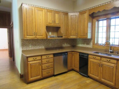 562 Spring Run Rd, Pennsboro, WV 26415 - photo 6