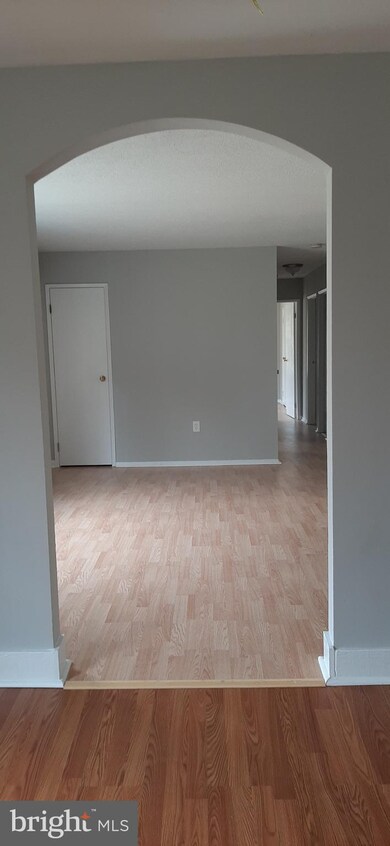 27 Hummingbird Dr, Shepherdstown, WV 25443 - photo 6